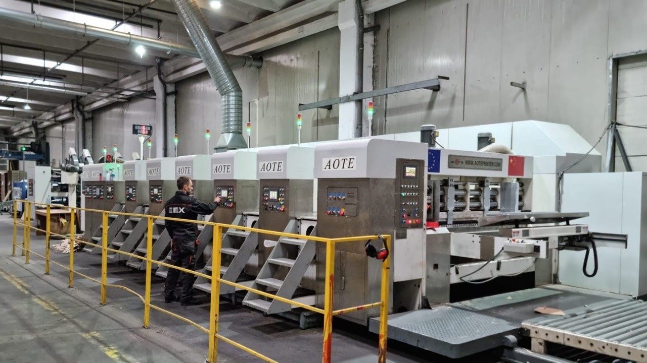 ATFG-IV(Fixed Type) Flexo Folder Gluer in Line working in European Factory